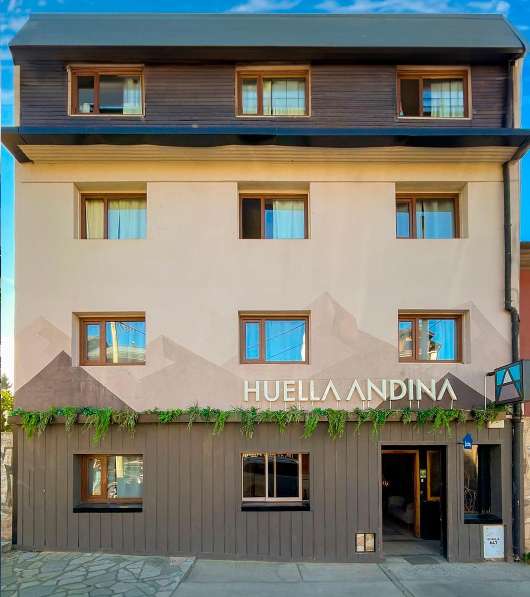 Huella Andina Hotel San Carlos de Bariloche Exterior photo